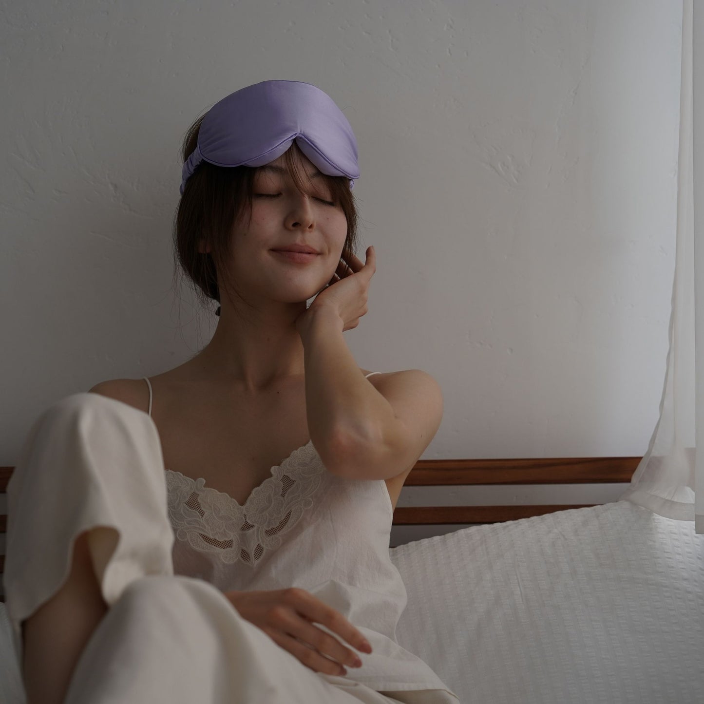 Spleen 3Dシルクアイマスク・サテン巾着袋セット -Evening Whisper-